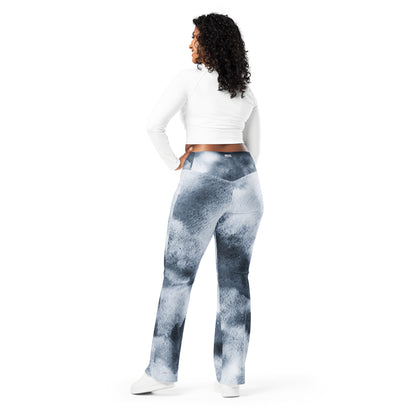 2Bdiscontinued. women's flare leggings blucld